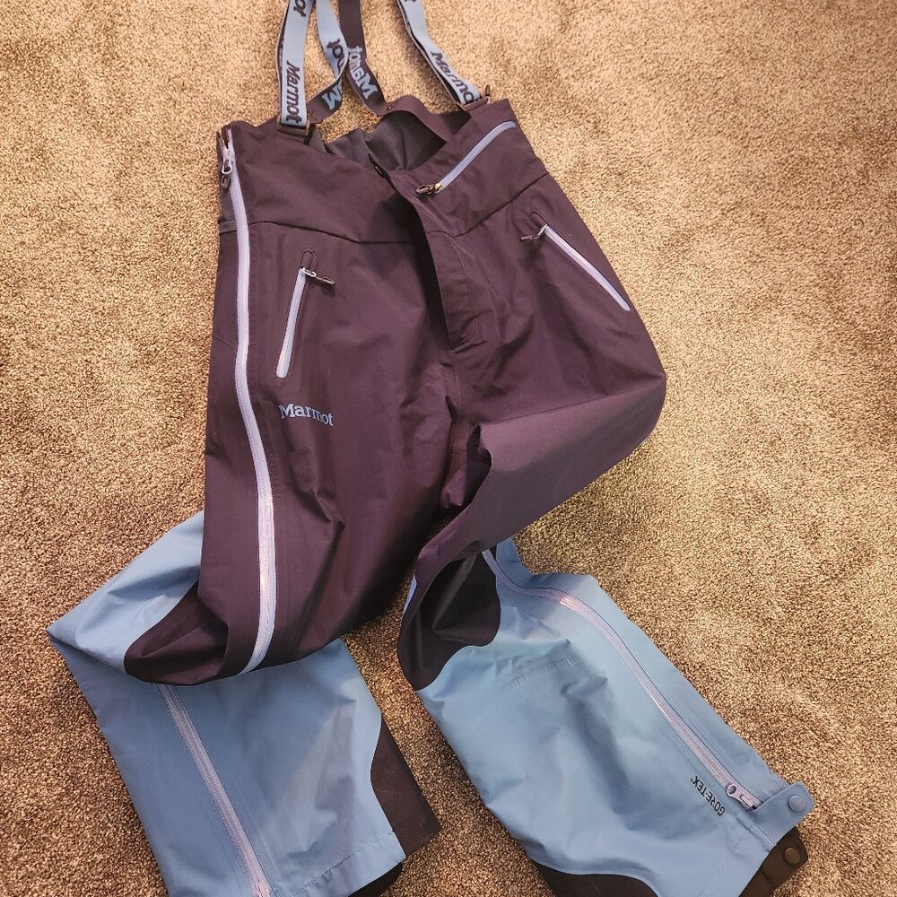 Women's Marmot hard shell overall ski pants with full side zip size small